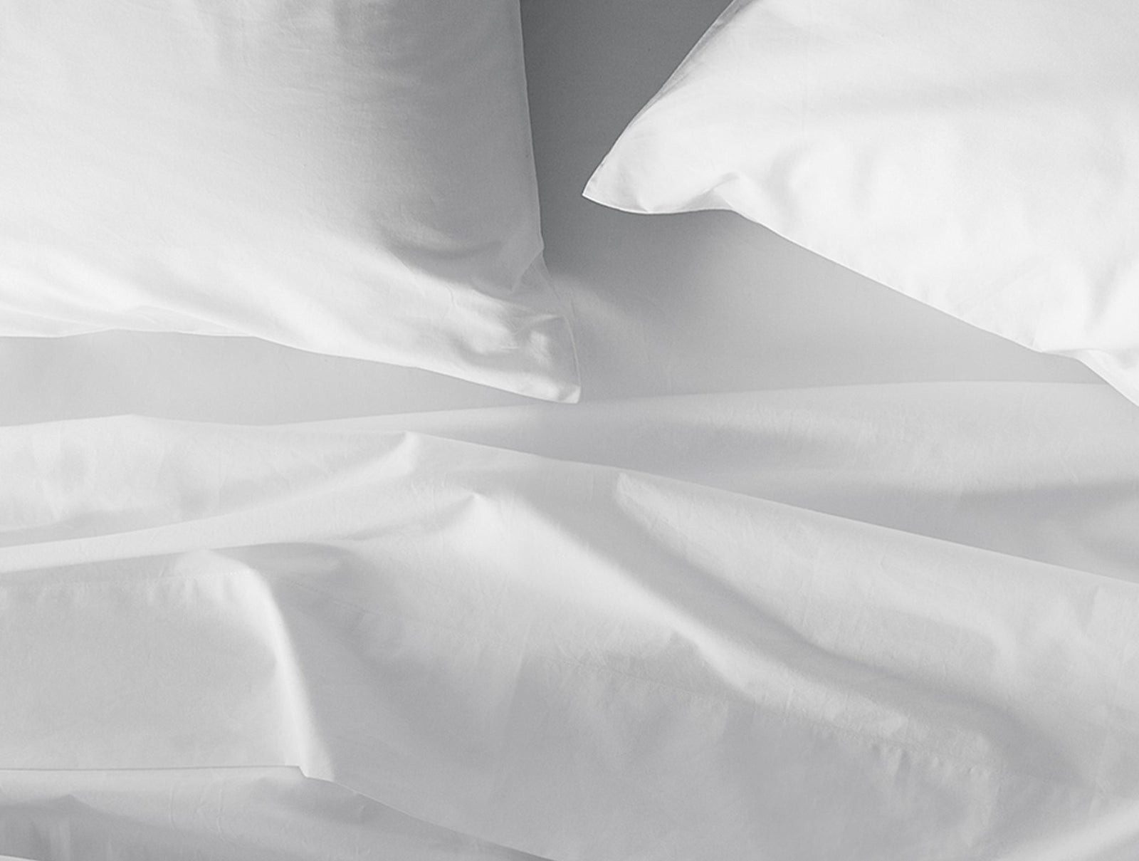 Refined Organic Percale Sheet Set