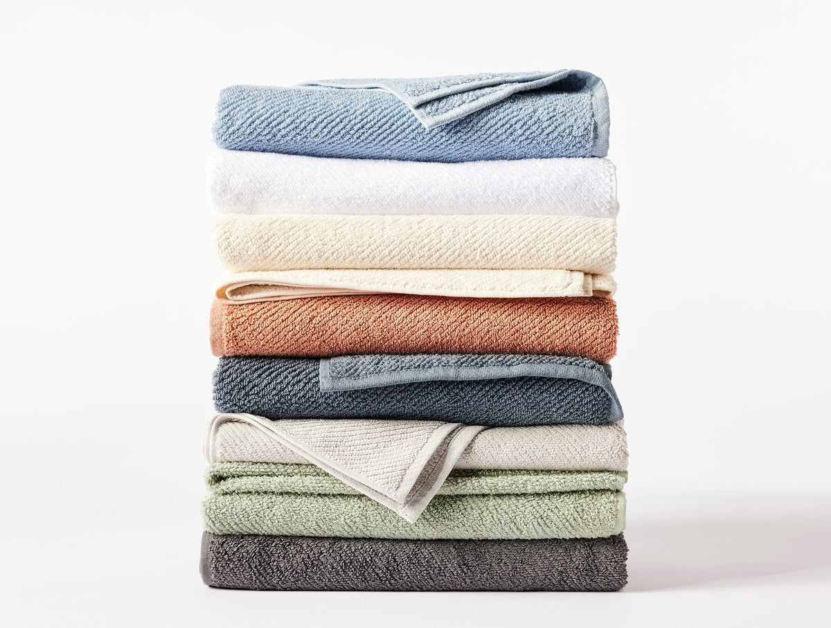 Coyuchi Air Weight Organic Towels &amp; Bath Mats