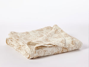 Coyuchi Undyed w Hay Balboa Organic Matelasse Print Throw