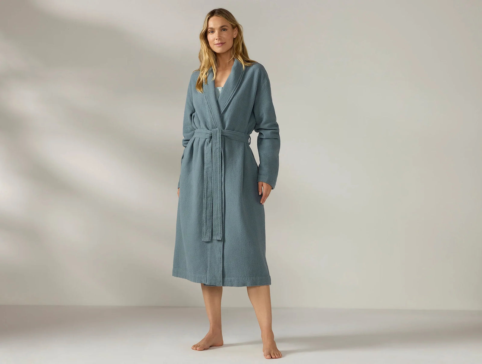 Coyuchi Small River Women's Adriatic Organic Robe