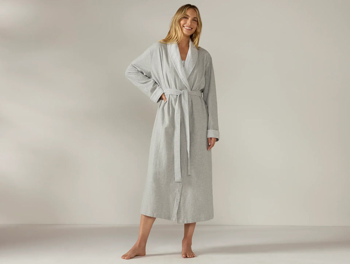 Coyuchi Women&#39;s Cloud Brushed Organic Flannel Robe