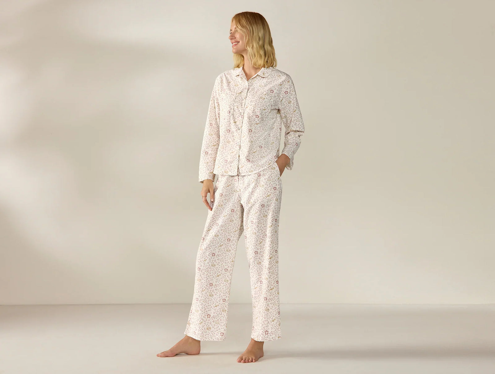 Coyuchi Medium Praline Meadow Women's Isla Organic Cotton Long Sleeve Pajama Set