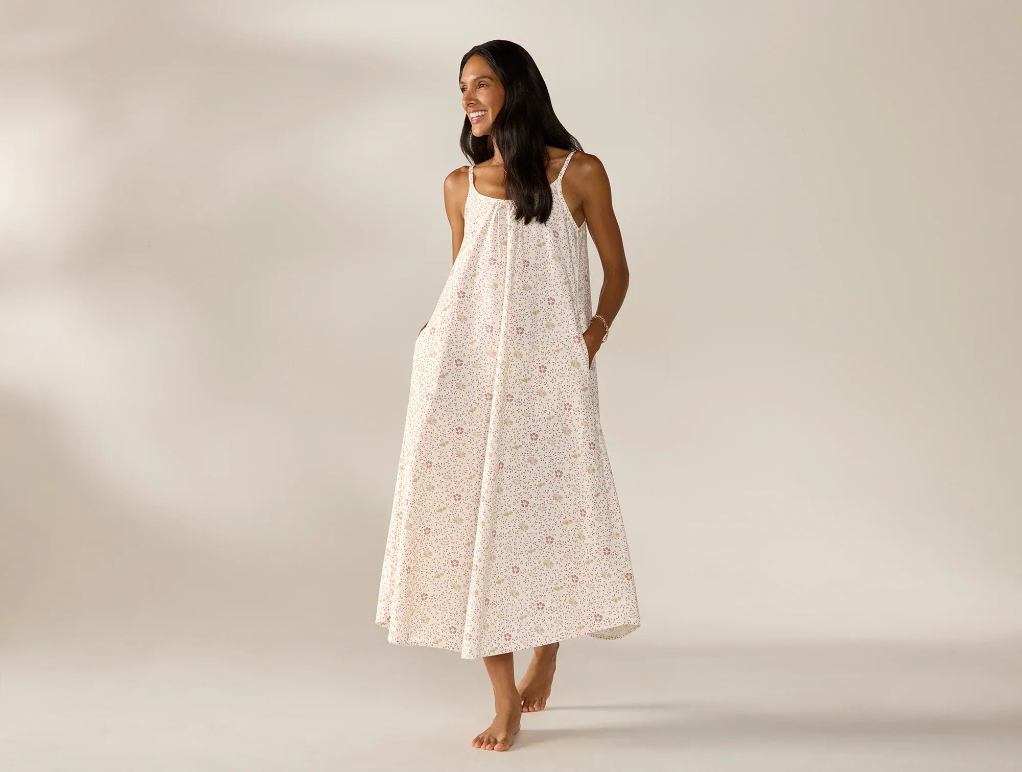 Coyuchi Large Praline Meadow Women’s Isla Organic Cotton Night Dress