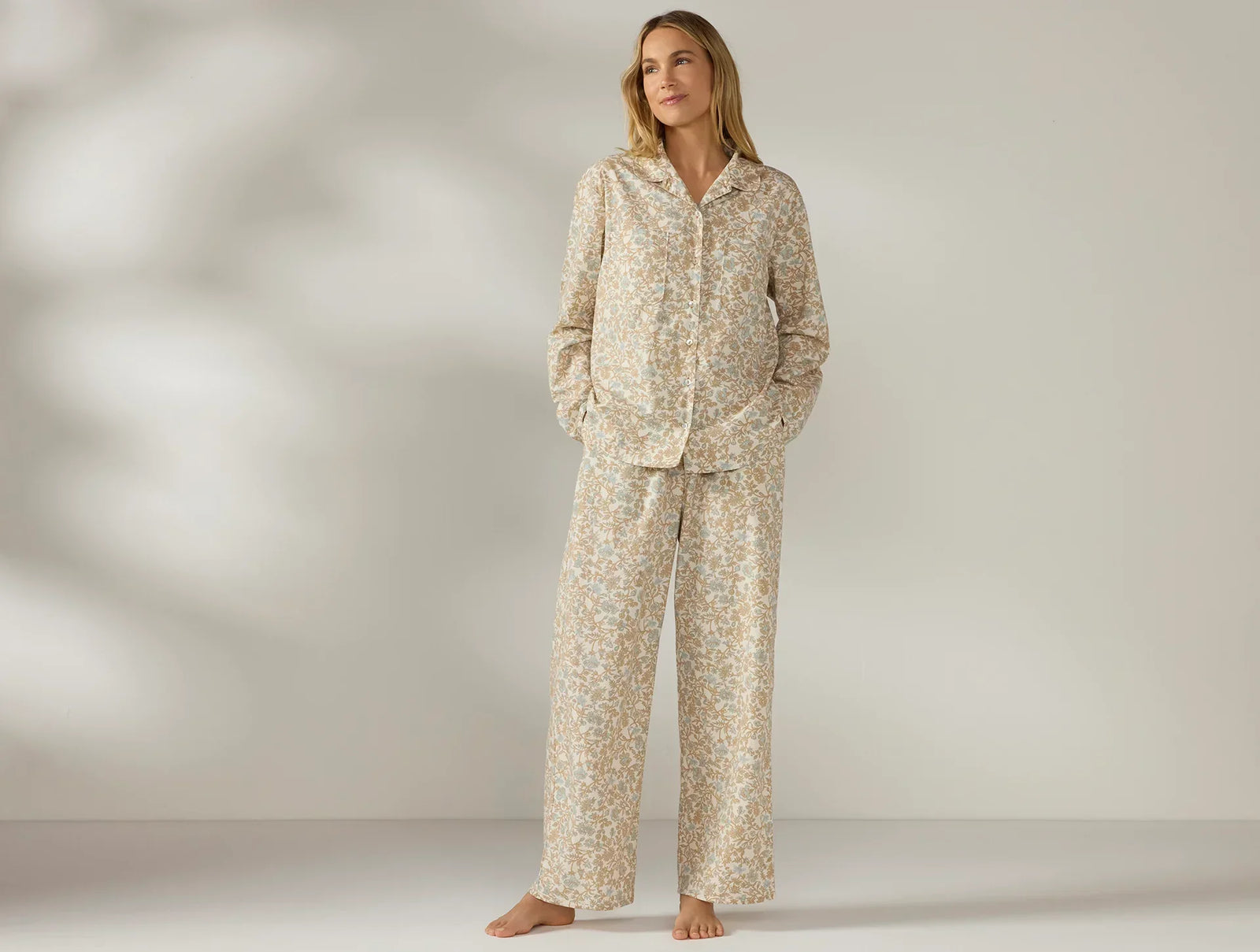 Coyuchi Women's Isla Organic Cotton Long Sleeve Pajama Set
