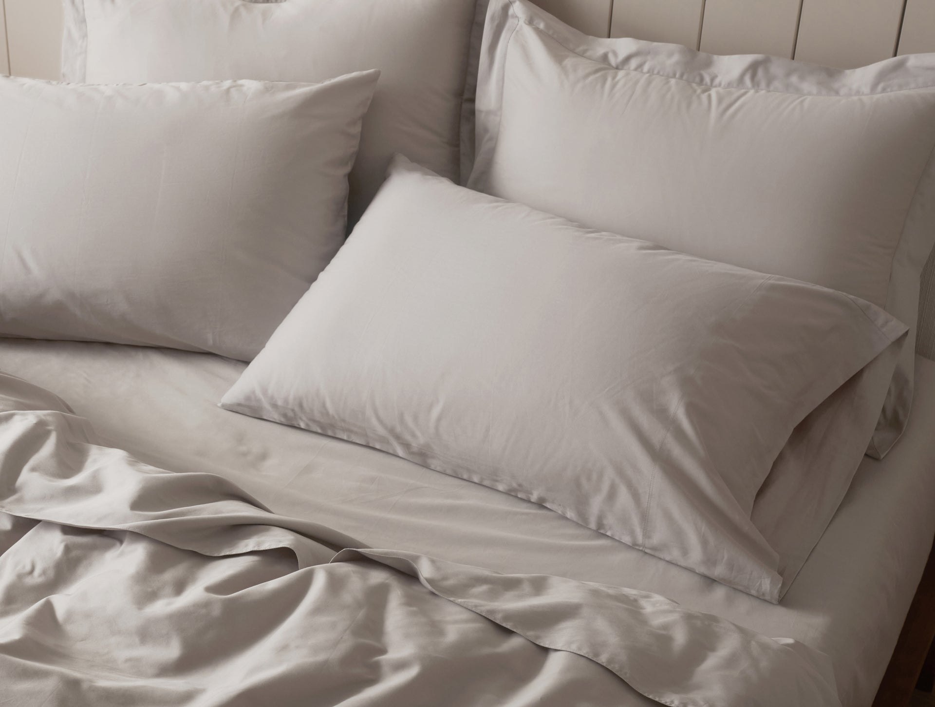 Coyuchi Pale Gray Cloud Soft Organic Sateen Sheet Set