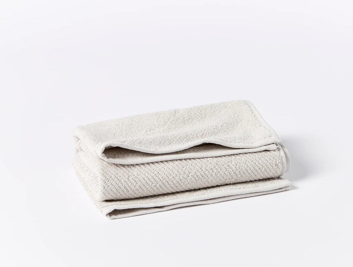 Coyuchi Bath Towel Fog Air Weight Organic Towels &amp; Bath Mats