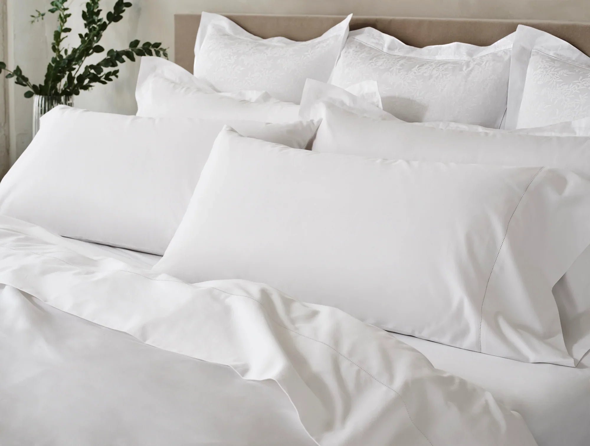 Coyuchi Heirloom Organic Sateen Sheet Set