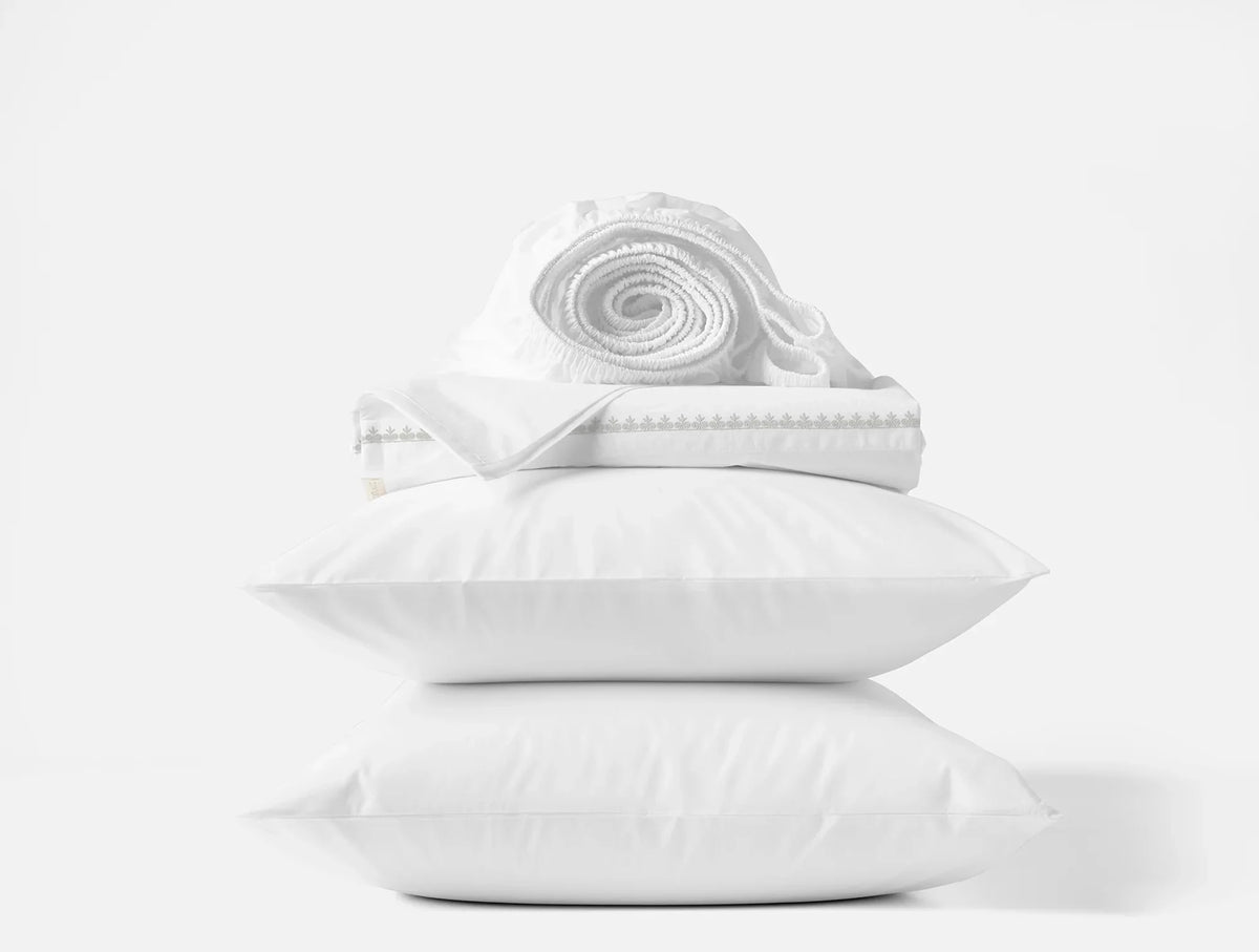 Coyuchi King Alpine White w Stone Floret Embroidered Organic Percale Sheet Set