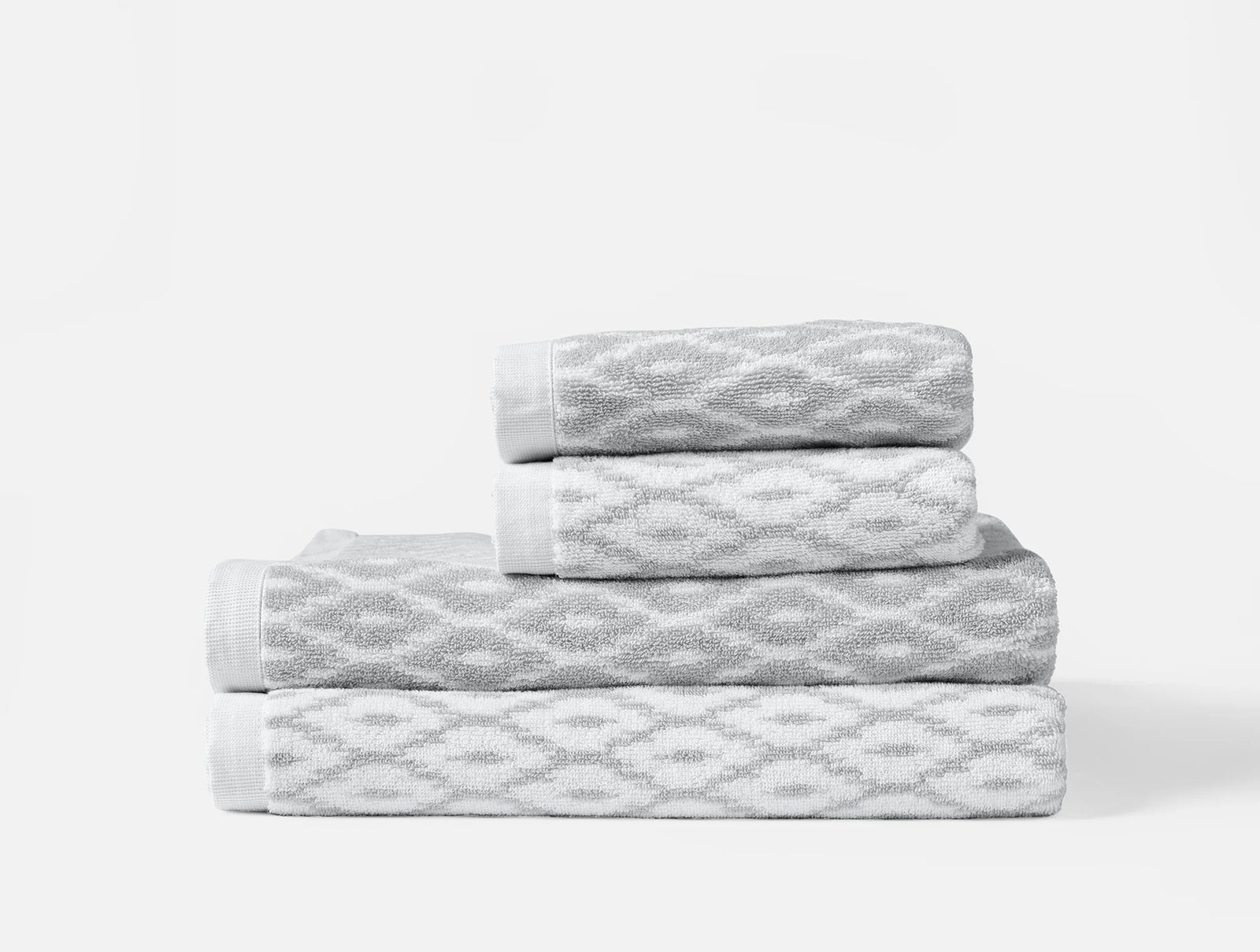 Coyuchi Minimalist Set of 4 Alpine White Seal Stinson Organic Towels