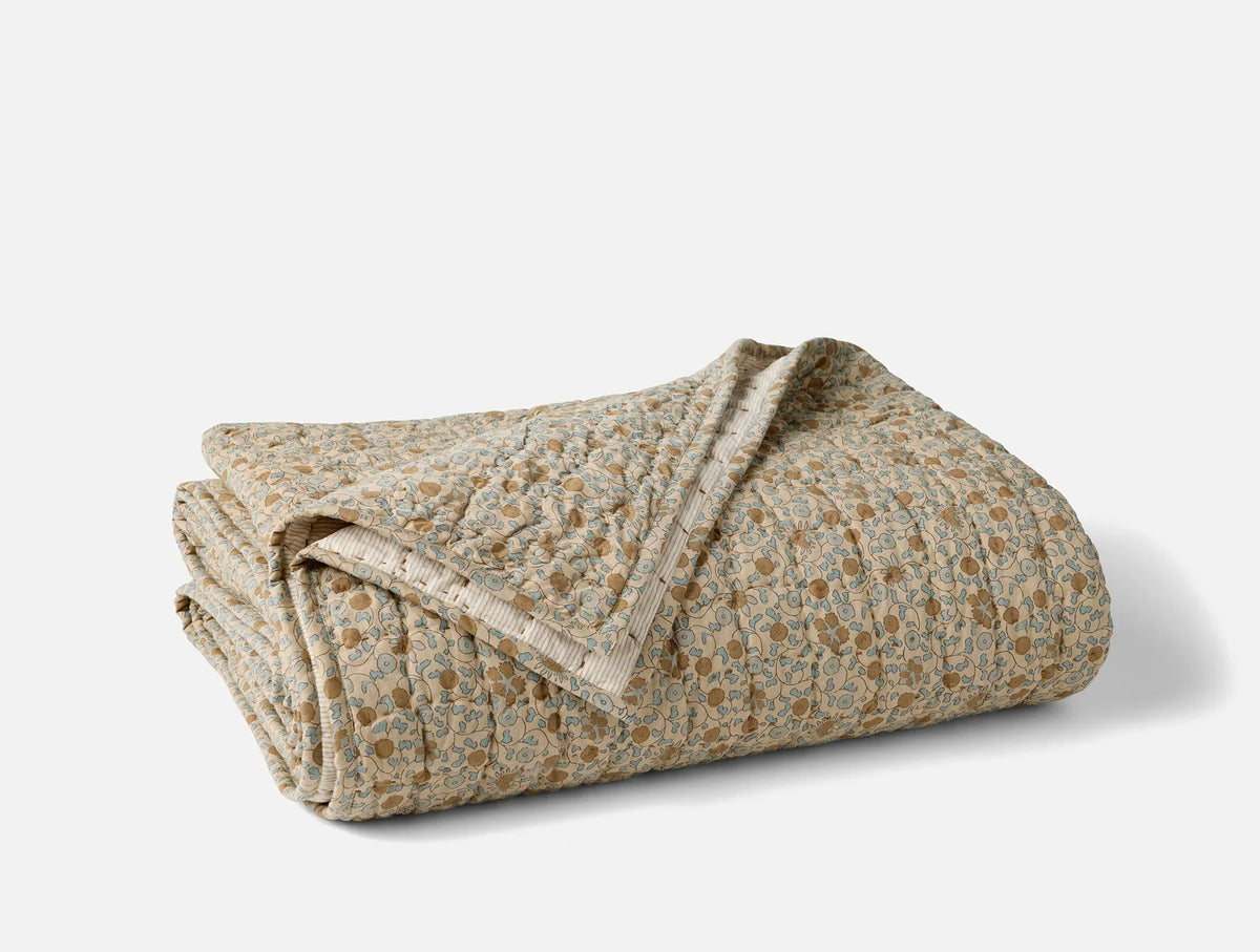 Coyuchi King Cal King Fawn Blossom Handstitched Organic Quilt