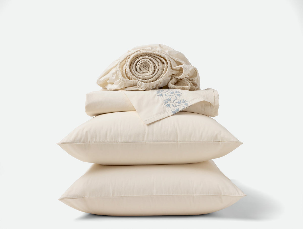Coyuchi Seal Lily Refined Organic Percale Sheet Set