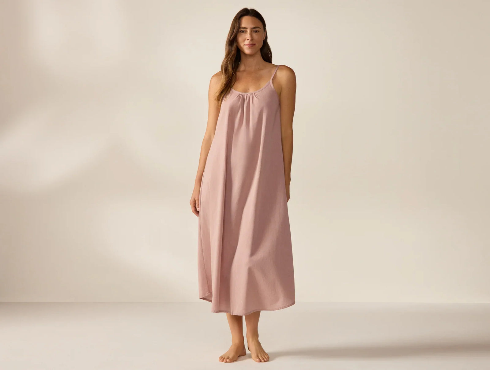 Coyuchi Medium Praline Chambray Women’s Isla Organic Cotton Night Dress