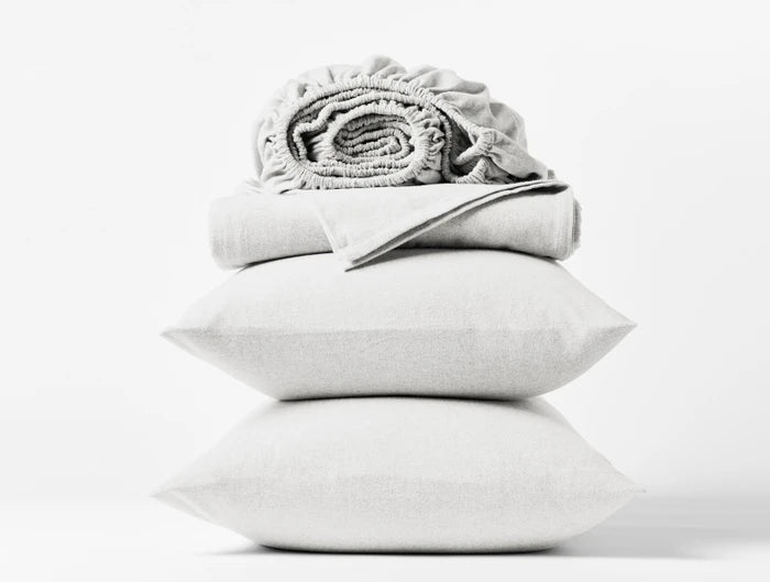 Coyuchi Alpine White Cloud Brushed Organic Flannel Sheet Set