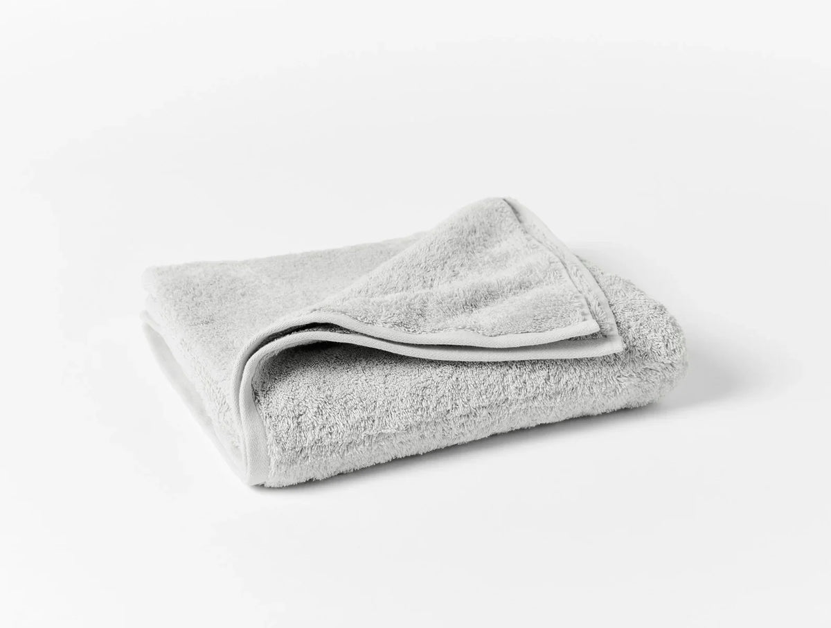 Coyuchi Bath Towel Fog Cloud Loom Organic Towels &amp; Bath Mat