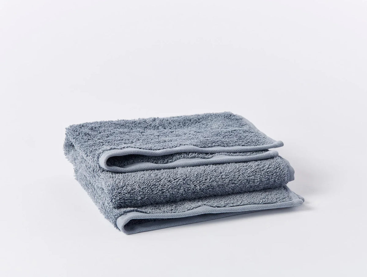 Coyuchi Hand Towel Steel Blue Cloud Loom Organic Towels &amp; Bath Mat