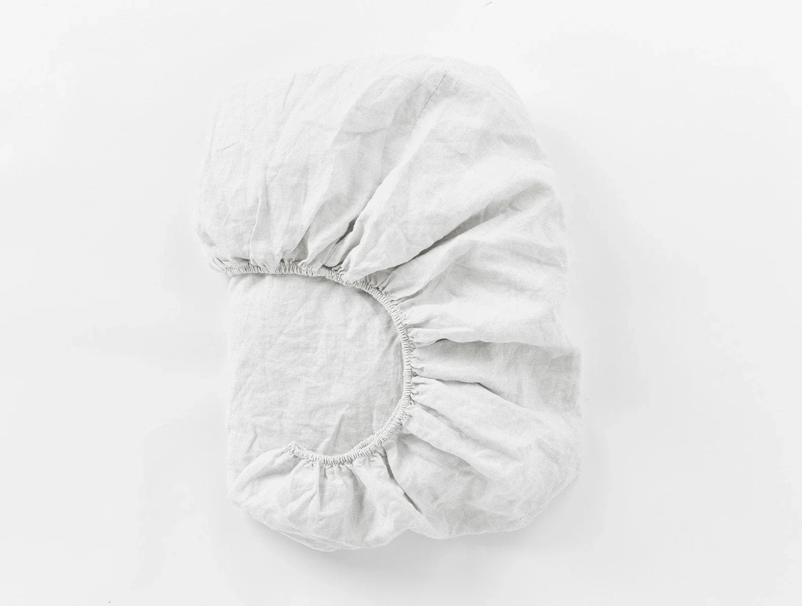 Coyuchi Queen Alpine White Organic Relaxed Linen Fitted Sheet