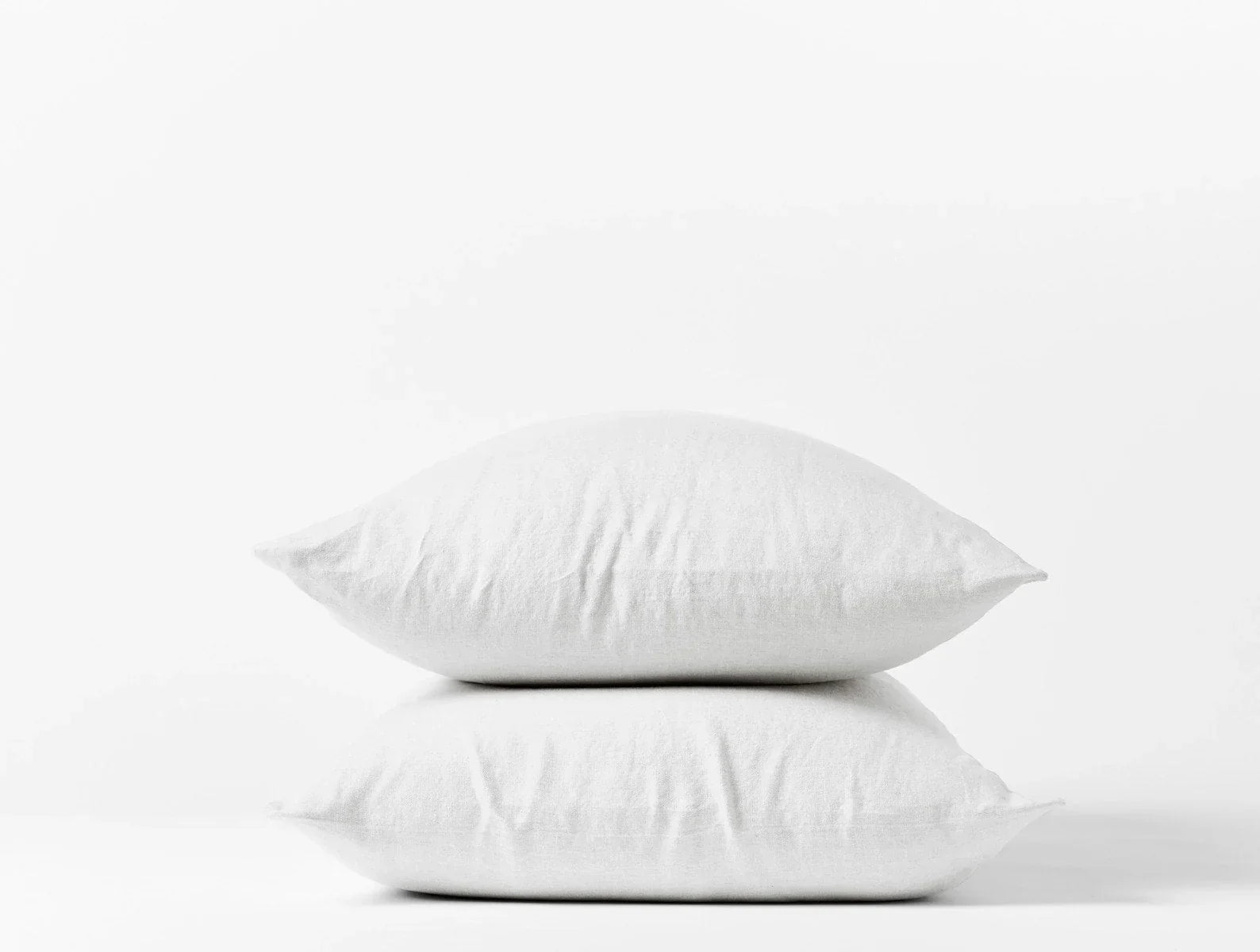 Coyuchi Alpine White Organic Relaxed Linen Sheet Set