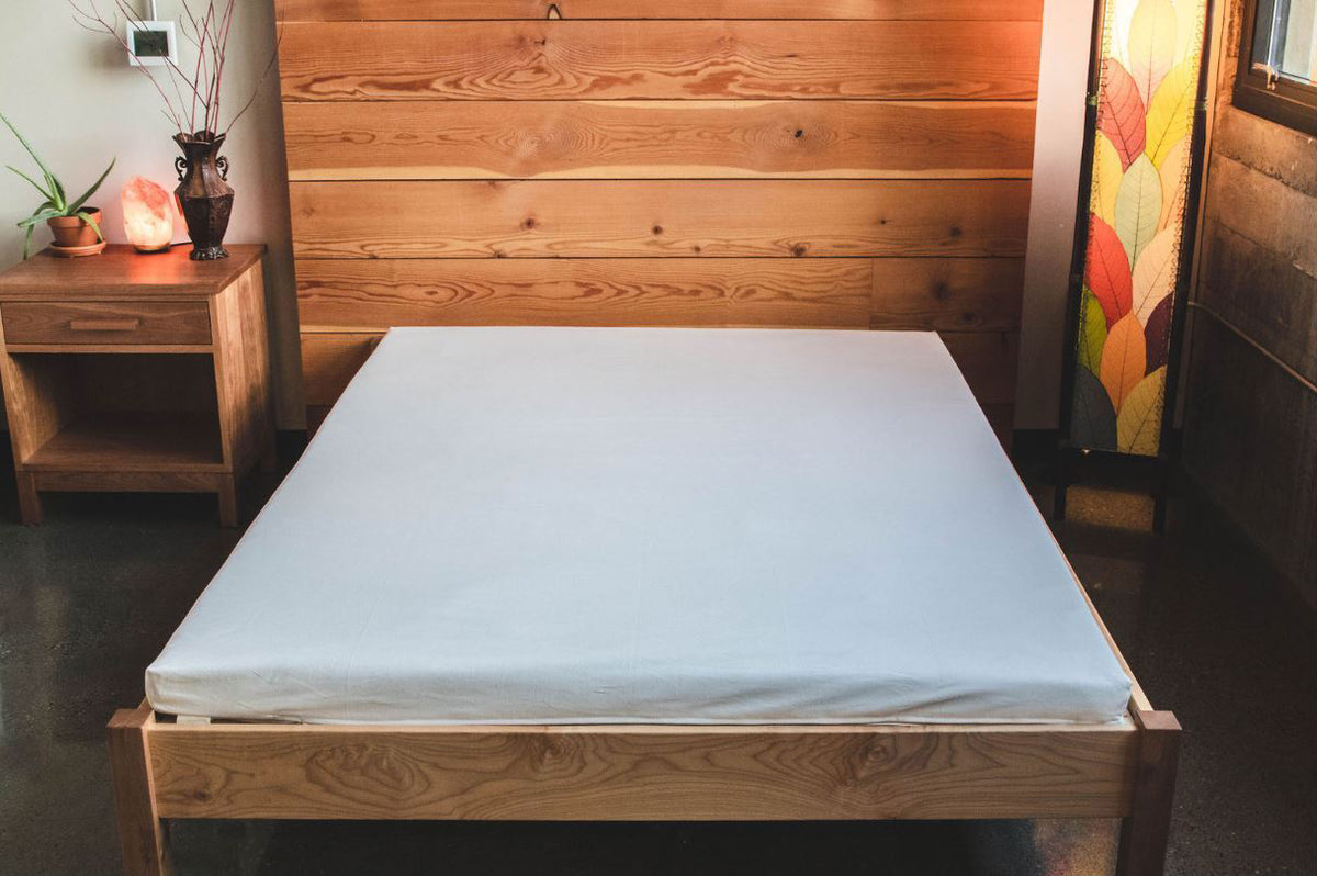 Holy Lamb Organics Natural Wool &amp; Latex Shikibuton