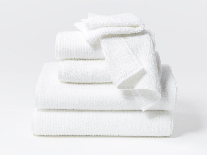 Quick-Dry Organic Cotton White Bath Towels, Set of 6 + Reviews